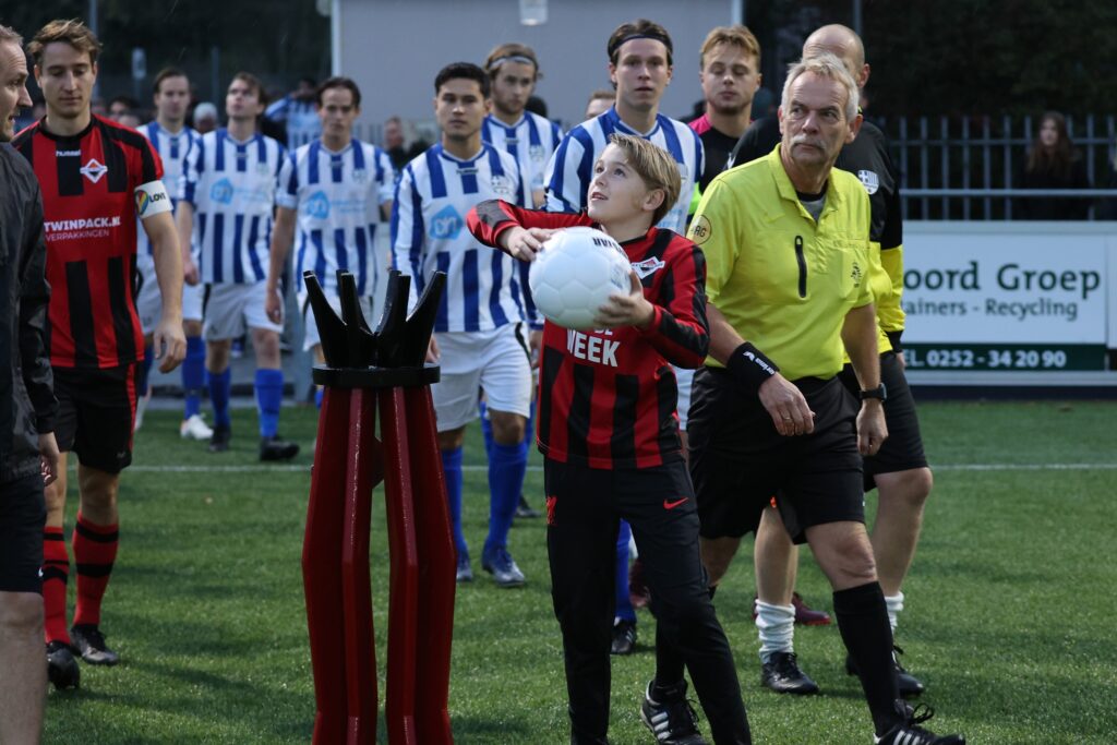 Warmunda 1 - teylingen 1