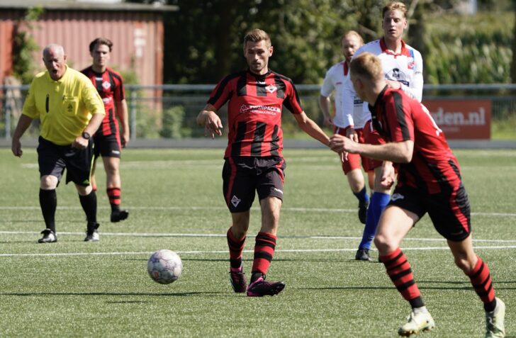 Districtsbeker: Drie Overwinningen, Drie Nederlagen En Een Doelpuntrijk ...